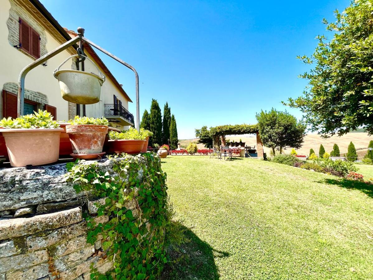 Podere Poggio Salto Apartment Pienza Exterior photo